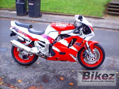 1993 Suzuki GSX-R 750 photo